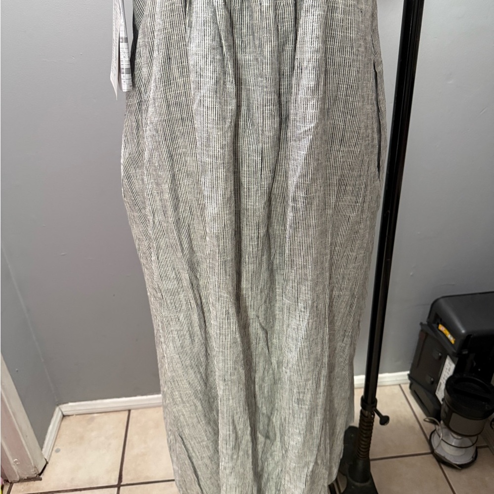 Forever 21 Gray Maxi Dress - Picture 6 of 11